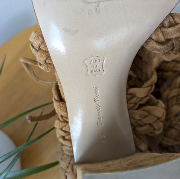 Gianvito Rossi Braided Brown Sandals - Picture 6 of 8